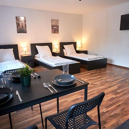 Mivano-Apartments *Netflix *Zentral *Wifi Celle Exterior photo